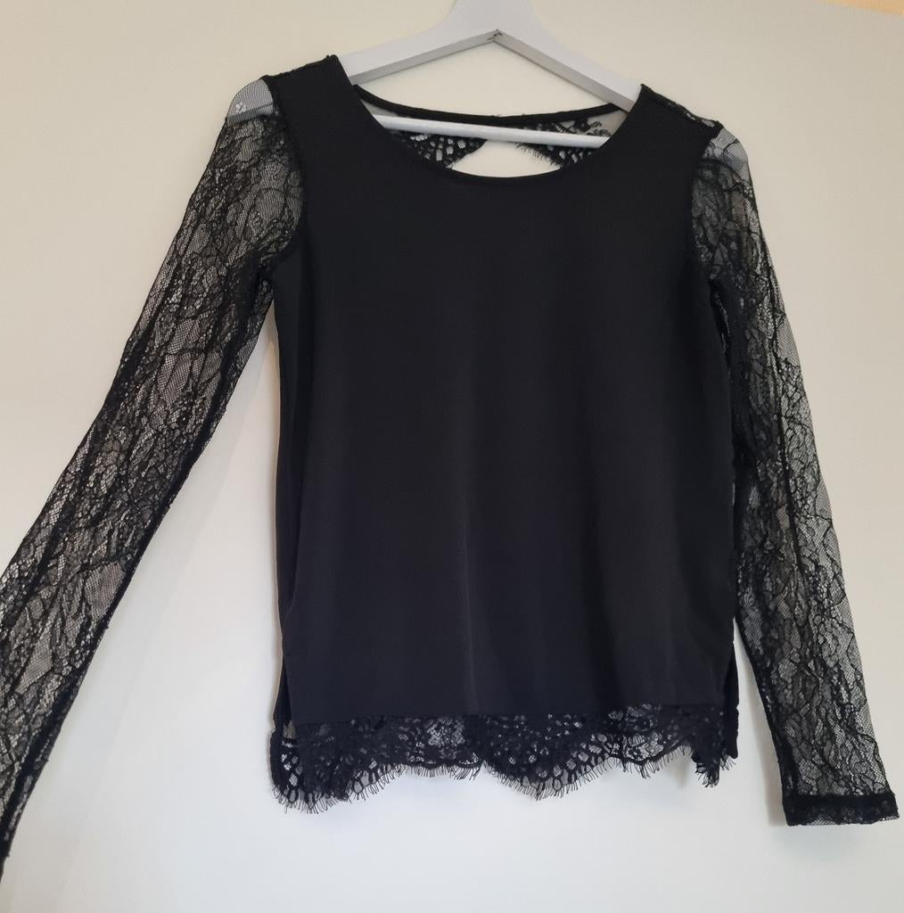 Pimkie sexy blouse shirt lace sleeves open back zwart S, Kleding | Dames, Zwart, Ophalen of Verzenden, Zo goed als nieuw, Pimkie