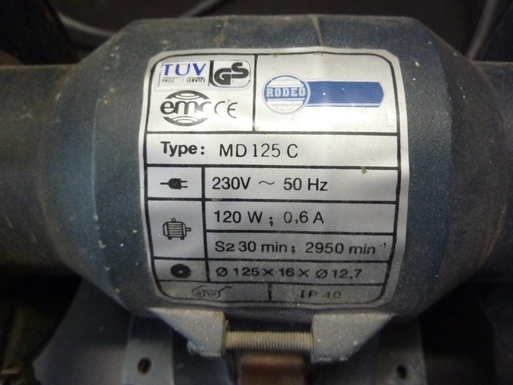 Gebruikte kleine slijpsteen / slijpmachine / werkbankslijper, Doe-het-zelf en Verbouw, Gereedschap | Slijpmachines, Gebruikt, Handelsonderneming Hendriksen