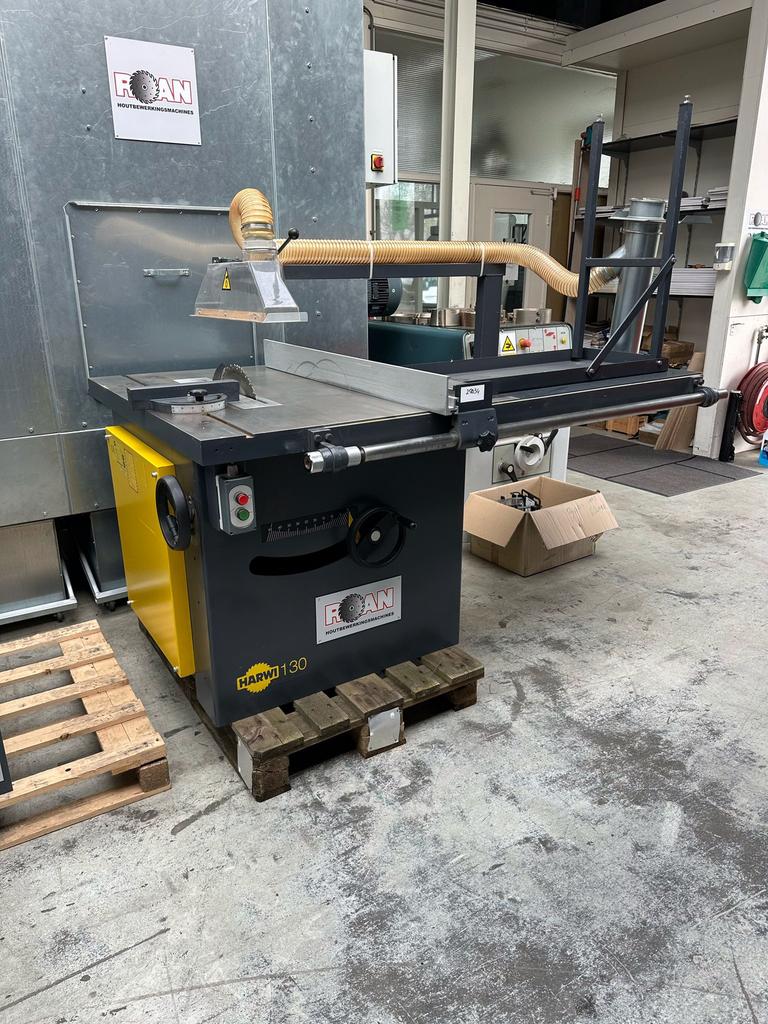 Harwi cirkelzagen 130 grote voorraad alle geremd, Ophalen, Gebruikt, 1200 watt of meer, 70 mm of meer