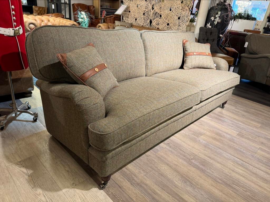 KLASSIEK CHESTERFIELD BANK STOF WALTON HARRIS TWEED LEER, Huis en Inrichting, Banken | Bankstellen, Ophalen of Verzenden, Nieuw