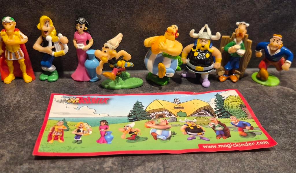 Complete Ferrero serie 2012 Asterix en Obelix, Ophalen of Verzenden, Asterix en Obelix, Zo goed als nieuw, Beeldje of Figuurtje