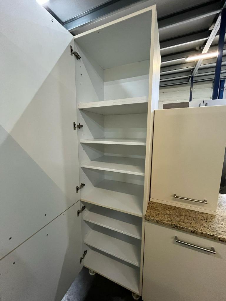 Complete keuken 2734 is nu afgeprijsd van €2199 naar €1299, Geel, Hoekkeuken, Ophalen of Verzenden, Zo goed als nieuw
