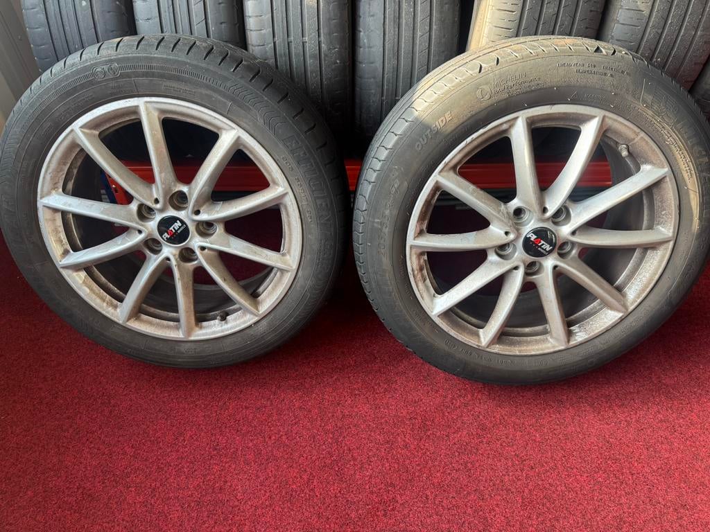 4 originele BMW velgen met goede zomer banden, Auto-onderdelen, Banden en Velgen, Ophalen of Verzenden, 17 inch, Zomerbanden, Banden en Velgen