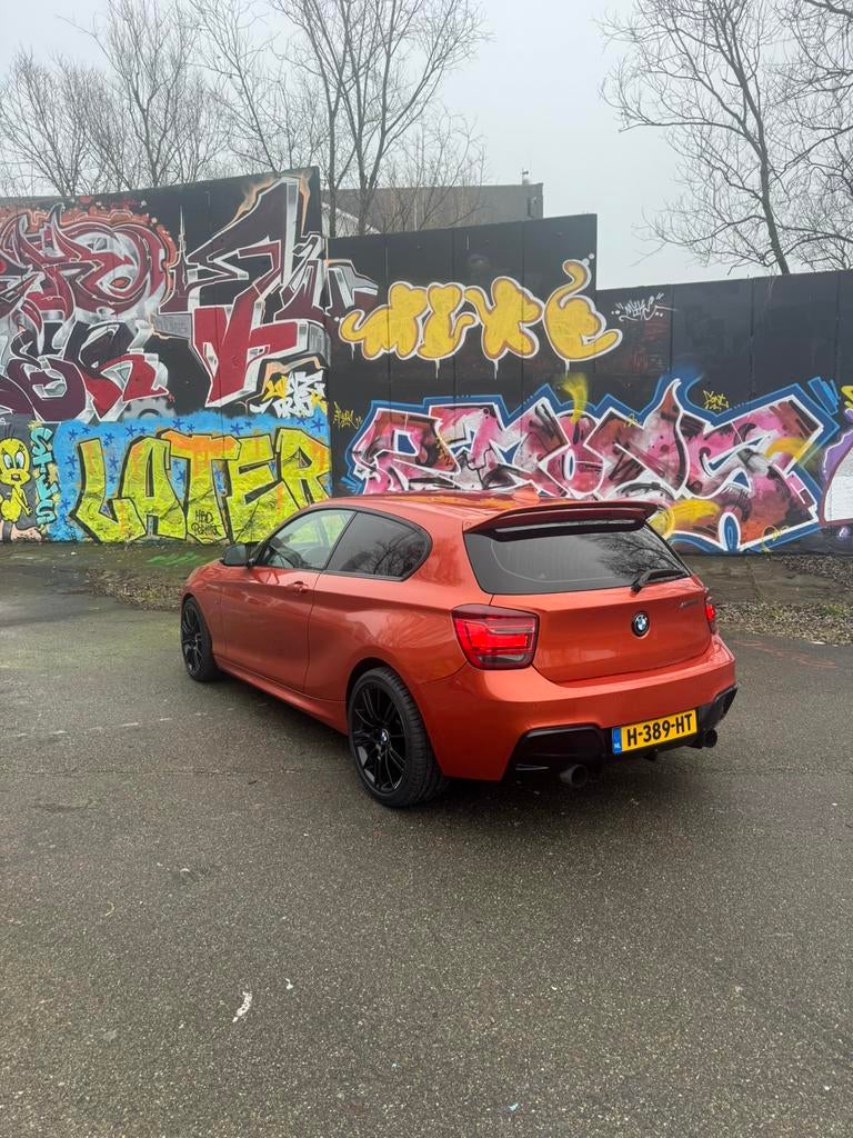 BMW 1 Serie M135i 2013, Auto's, BMW, Achterwielaandrijving, Zwart, Overige kleuren, 1415 kg