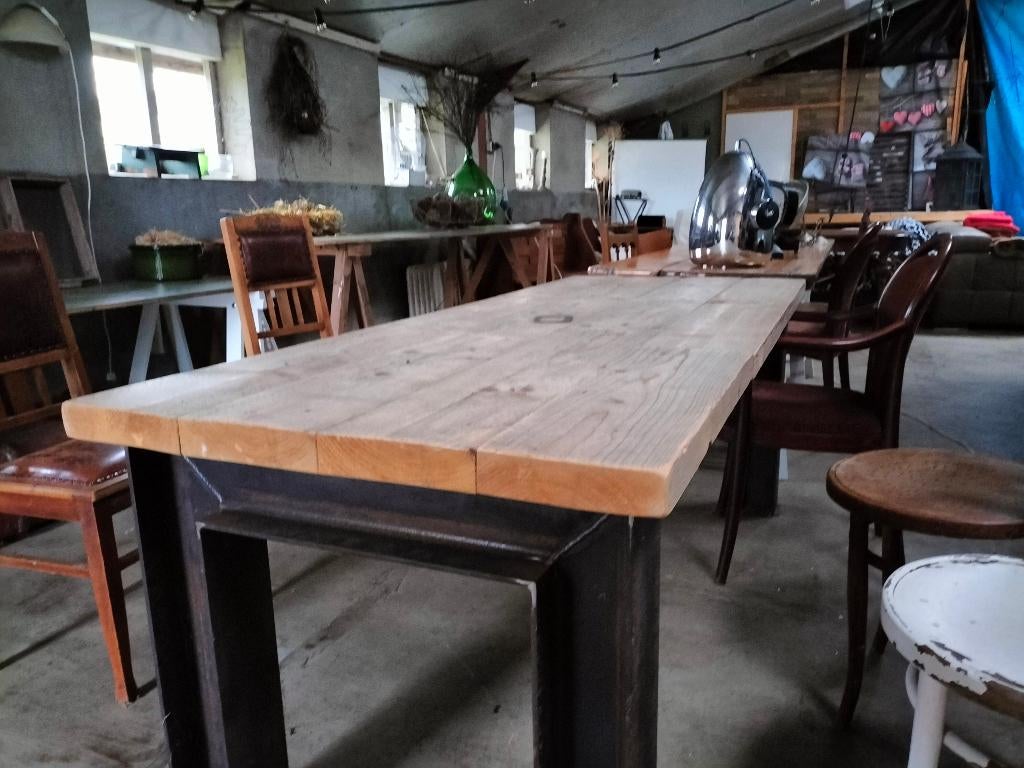 Industriële lampen en eettafel, Ophalen, 200 cm of meer, 50 tot 100 cm, Zo goed als nieuw