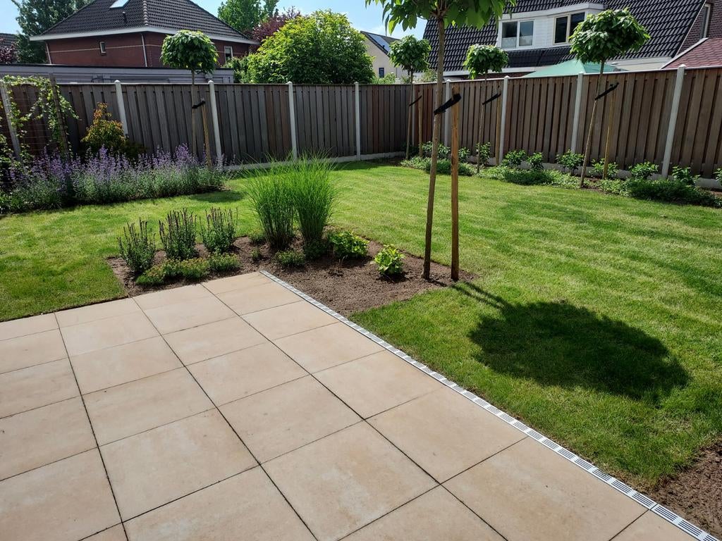 hovenier , tuinman , tuinonderhoud, tuinaanleg, beplanting