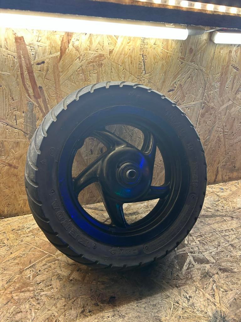 Runner velg met lekke band, Fietsen en Brommers, Brommeronderdelen | Scooters, Ophalen of Verzenden, Gebruikt