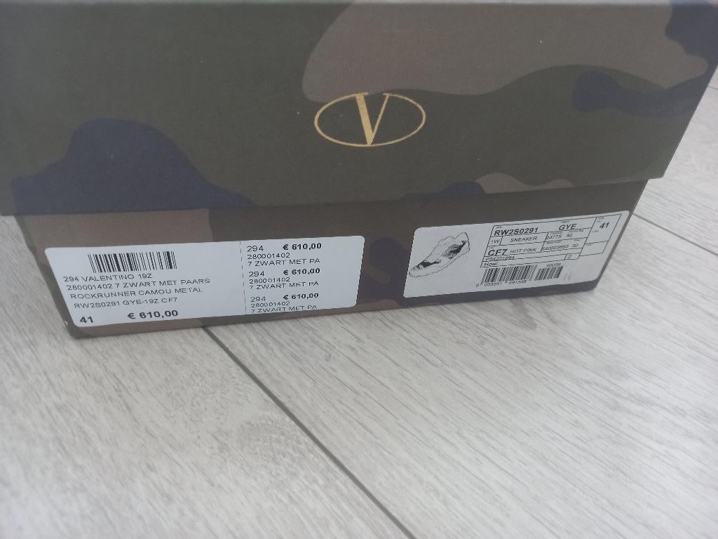 Originele Valentino schoenen dames mt 41, Overige kleuren, Ophalen of Verzenden, Sneakers of Gympen, Gedragen