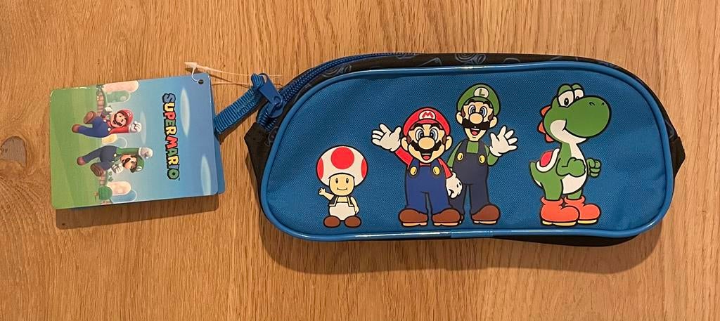 Super Mario etui, Ophalen of Verzenden, Zo goed als nieuw