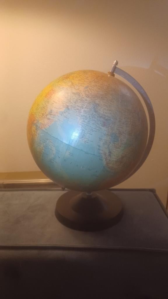 Räth Staatkundige Globe 1976 D. 33cm Scale 1:38.600.000, Ophalen of Verzenden