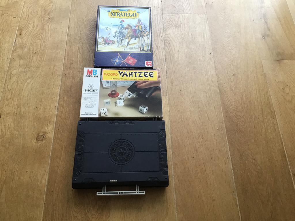 3 spellen, Ophalen of Verzenden, Zo goed als nieuw