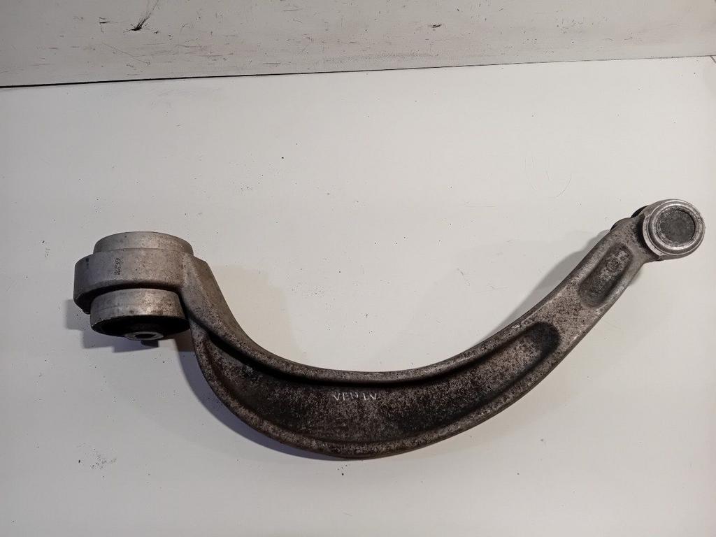 Draagarm links voor Audi A4, Onderdelen@venauto.nl, Van der Ven Autorecycling B.V., Gebruikt, Ettenseweg 76, 4706 PB Roosendaal, The Netherlands