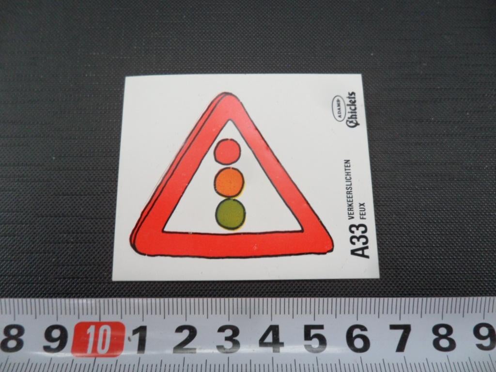 sticker adams chiclets verkeersbord verkeerslichten feux, Verzamelen, Ophalen, Zo goed als nieuw