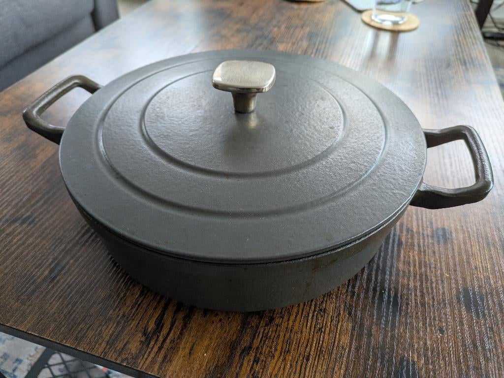 Dutch Oven (25x6 cm)– tweedehands, goede staat, Ophalen, Nieuw, Koekenpan of Braadpan, Gietijzer