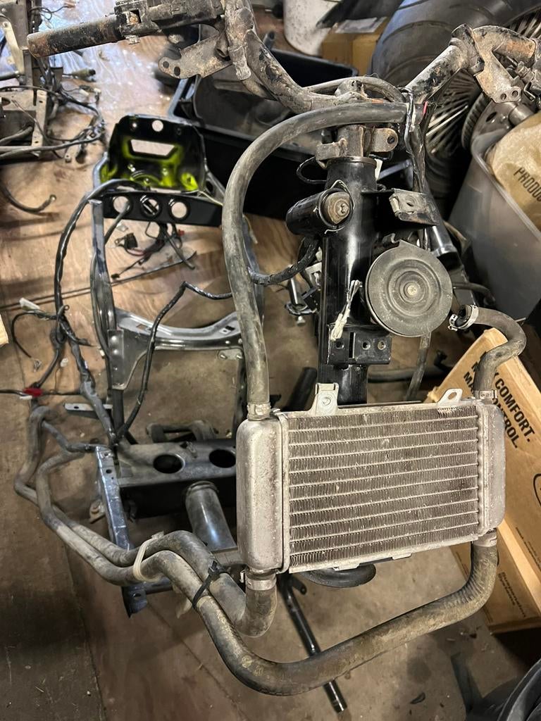 Piaggio zip sp h2o c25 frame, Auto-onderdelen, Motor en Toebehoren, Nieuw, Ophalen