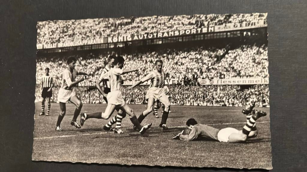 Feyenoord Rotterdam-Sparta jaren 60 Ansichtkaart, Verzamelen, Sportartikelen en Voetbal, Ophalen of Verzenden, Gebruikt, Feyenoord