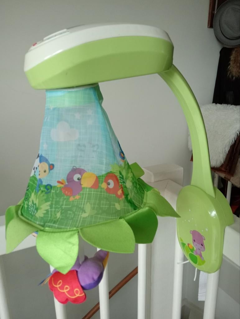 Baby mobiel licht en geluid met afstandsbediening, Ophalen of Verzenden, Zo goed als nieuw, Mobiel
