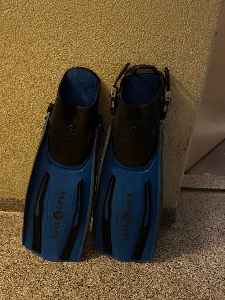 Aqualung Regular Zwemvinnen - Zo goed als nieuw, Watersport en Boten, Duiken, Ophalen, Zo goed als nieuw, Zwem- of Duikvliezen