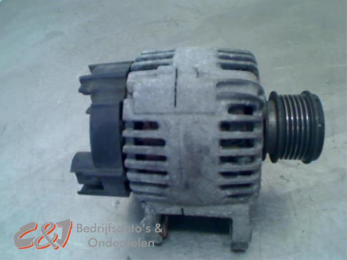 Dynamo van een Volkswagen Caddy, Gebruikt, -, Volkswagen, -