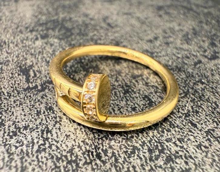 Prachtige 18 karaats gouden spijker ring, Sieraden, Tassen en Uiterlijk, Nieuw, Ophalen of Verzenden, Dame, Goud