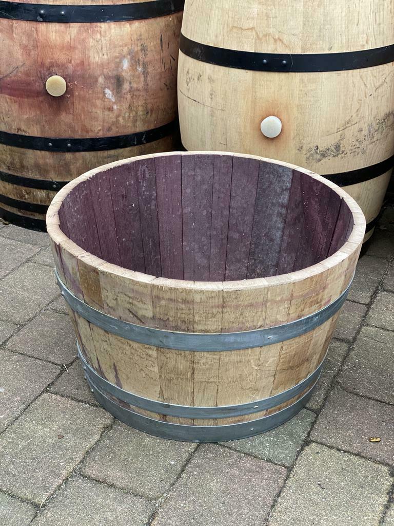 Halve eiken wijnvat plantenbak bloembak 112,5 liter, Ophalen, Minder dan 60 cm, Rond, Zo goed als nieuw
