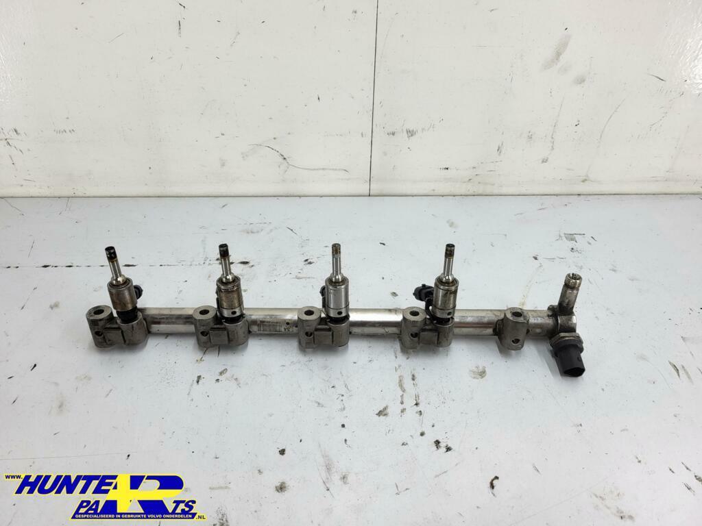 Galerij-injectie Volvo V70 III 2.0T('07-'17) AG9E-9F797-AB, Auto-onderdelen, Brandstofsystemen, Volvo, Gebruikt, Ophalen of Verzenden