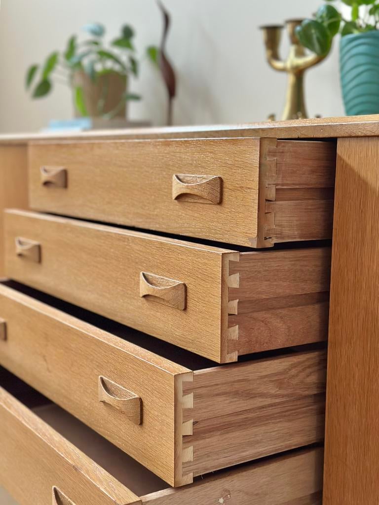 Vintage dressoir Clausen & Søn, lowboard hout jaren 50/60, Ophalen, Met deur(en), Deens design, vintage, Eikenhout