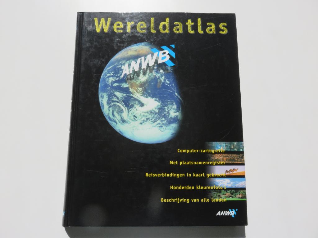 ANWB wereldatlas, Boeken, Atlassen en Landkaarten, Overige atlassen, 2000 tot heden, Ophalen of Verzenden, Zo goed als nieuw
