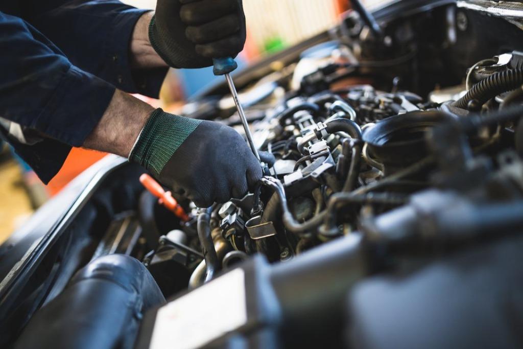 Motorolie Verversen + Oliefilter Vervangen / Auto Onderhoud, Overige werkzaamheden