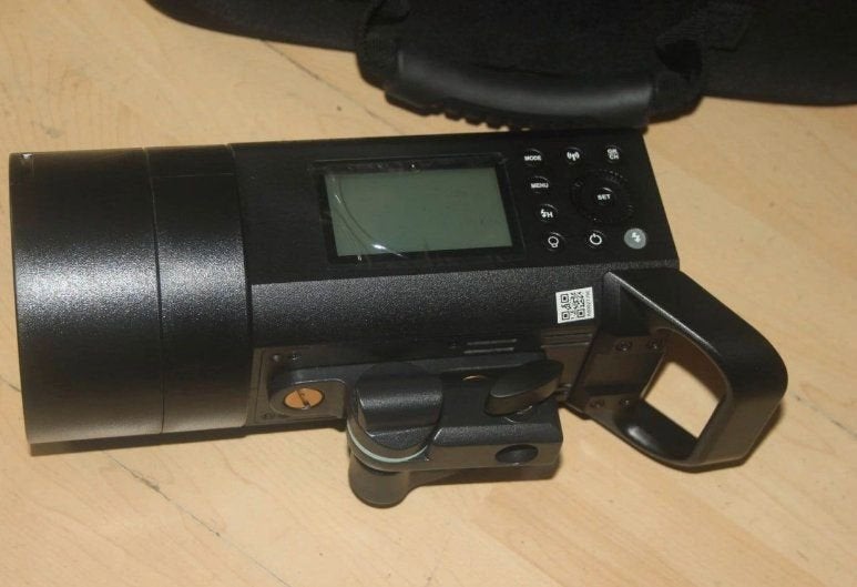 Godox AD400 Pro, Ophalen of Verzenden, Zo goed als nieuw, Godox, Studioflitser