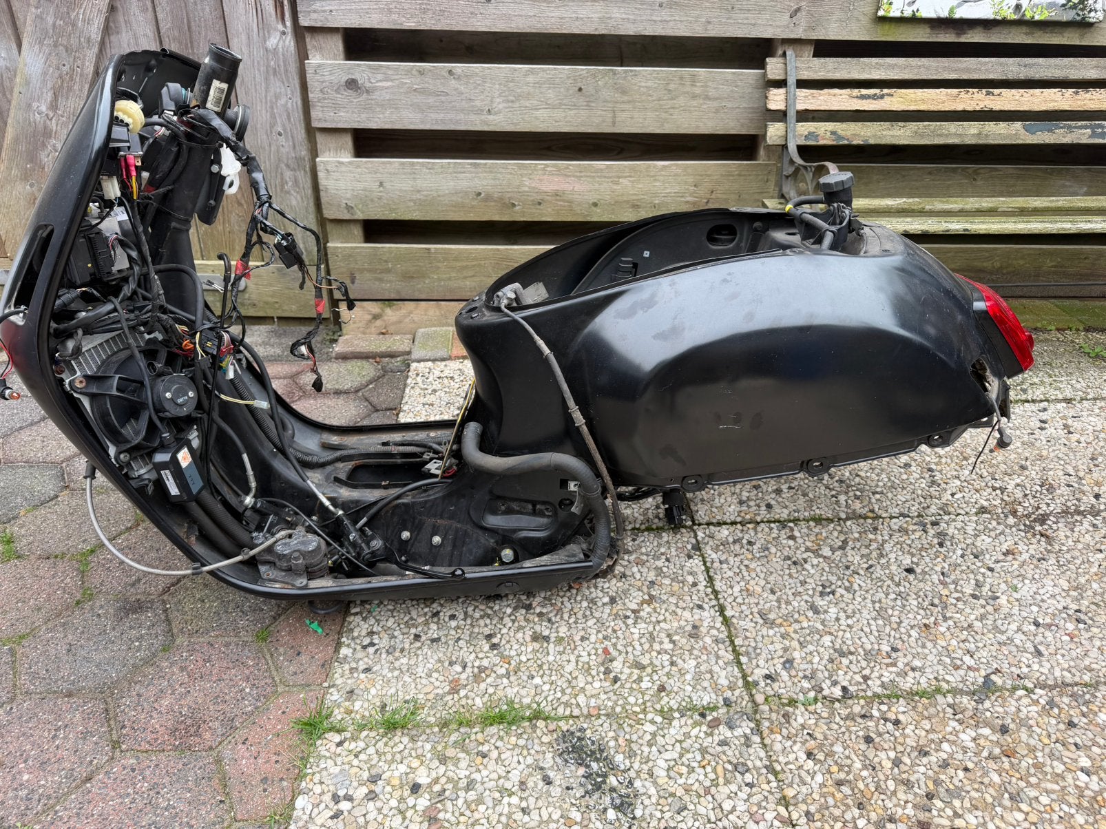 Vespa gts 300 frame met kenteken, Ophalen, Zo goed als nieuw, Benzine, Vespa