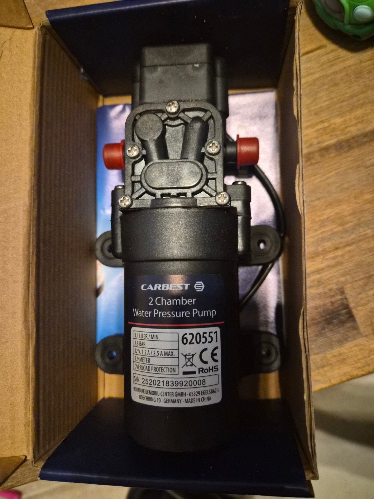 Nieuwe 12V Drukpomp voor boot/caravan - Overbodig, Caravans en Kamperen, Caravan accessoires, Ophalen of Verzenden