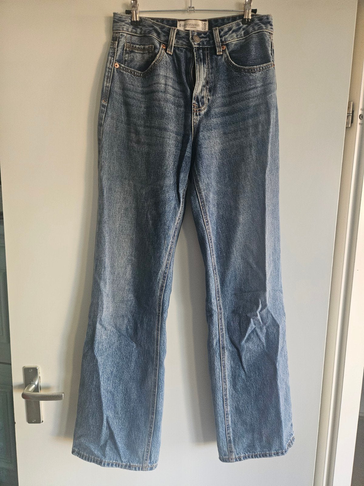 Stradivarius Jeans wijde pijpen maat 36, Kleding | Dames, Blauw, Overige jeansmaten, Ophalen of Verzenden, Zo goed als nieuw