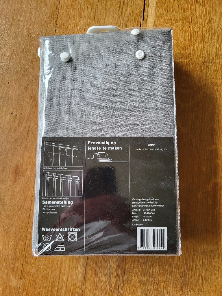 Gordijn Donkergrijs NIEUW 140 x 260, Huis en Inrichting, Stoffering | Gordijnen en Lamellen, Ophalen of Verzenden, Nieuw, 100 tot 150 cm