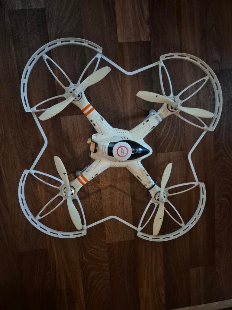 Te koop drone, Hobby en Vrije tijd, Modelbouw | Radiografisch | Helikopters en Quadcopters, Ophalen