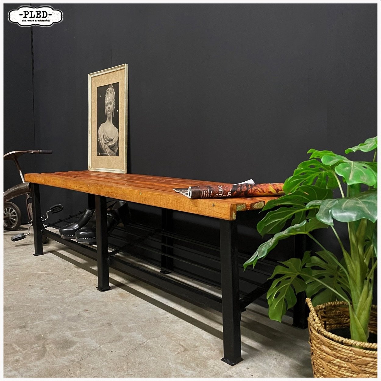 Oud sportschoolbankje Bankje Sidetable, Ophalen