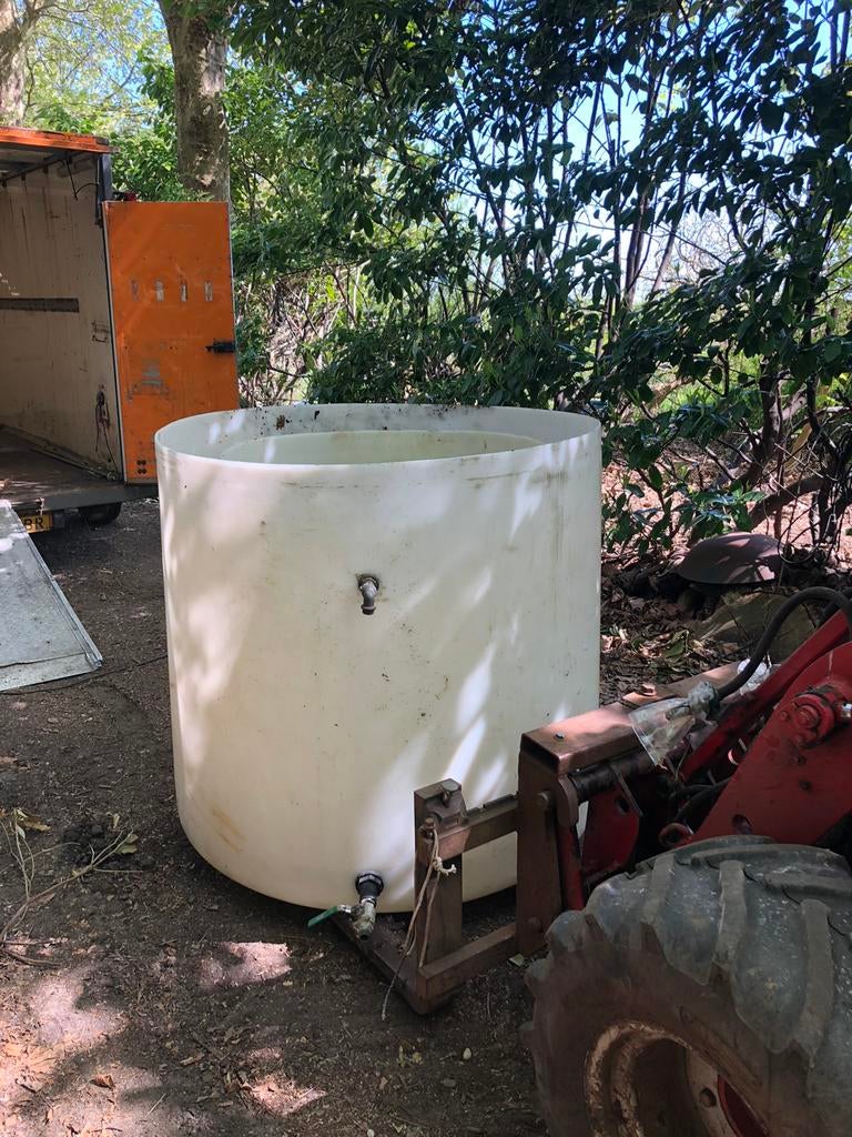 1500 liter regenton HOTTUB / vis bak, Minder dan 75 liter, Ophalen of Verzenden, Zo goed als nieuw