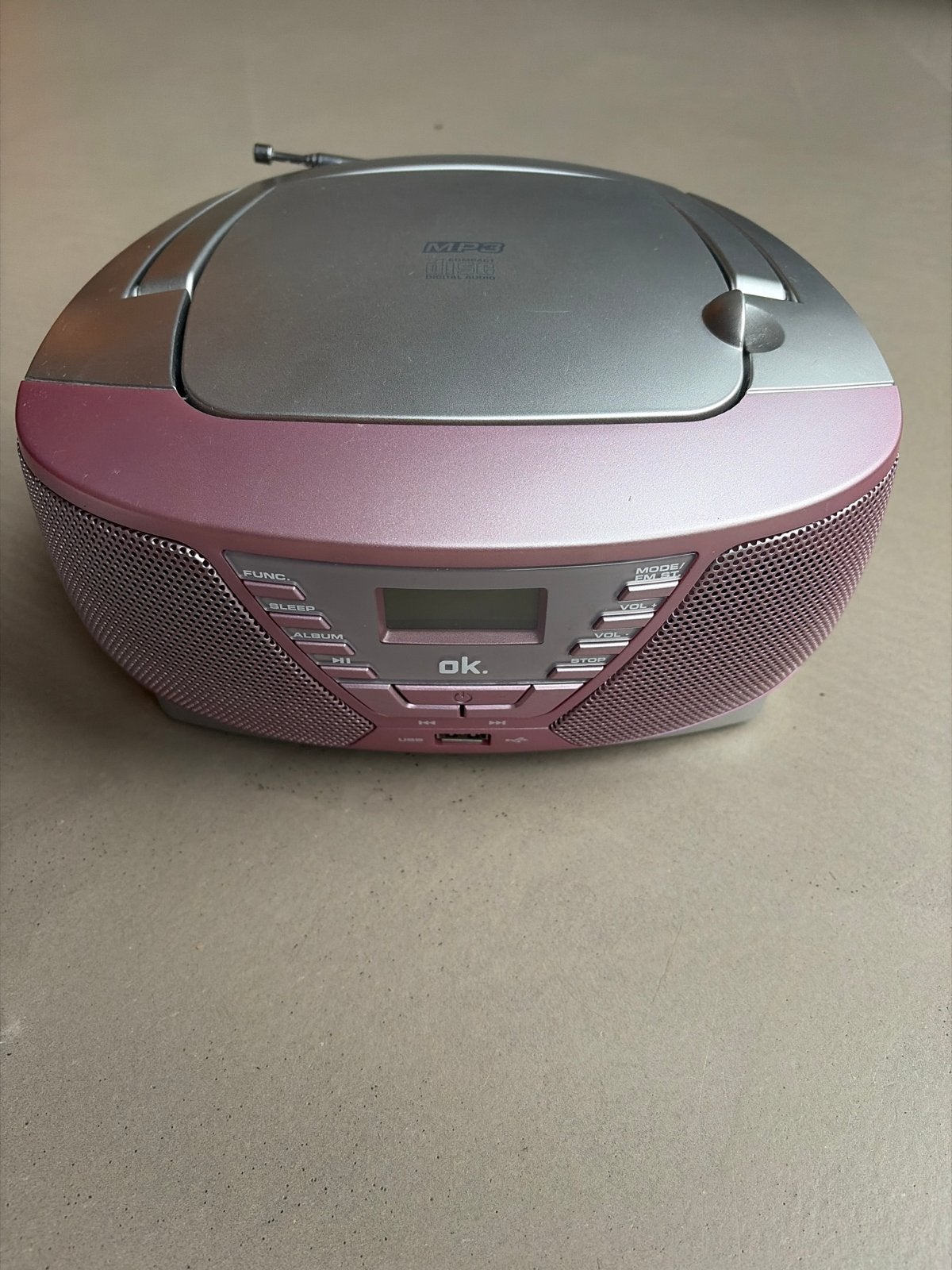 Radio/CD-speler/ MP3 speler, Ophalen of Verzenden, Zo goed als nieuw, Overige merken, Draagbaar