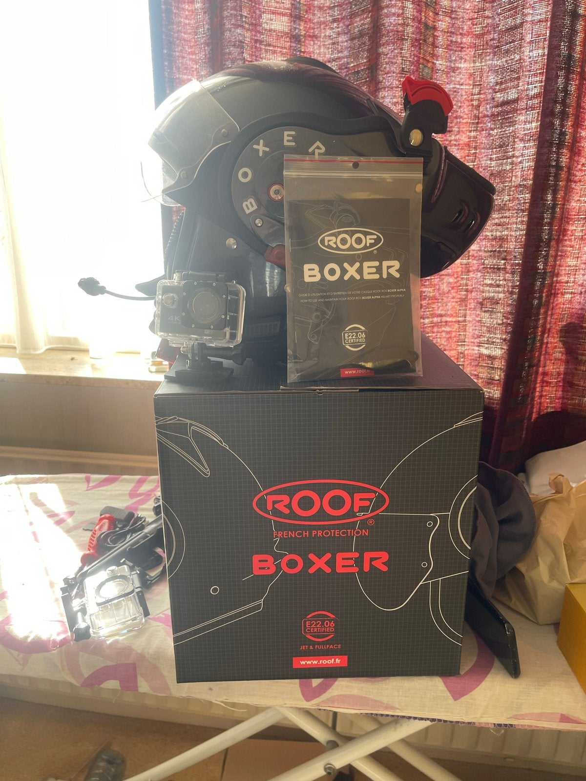 Boxer helm glimmend grijs met Bluetooth en 4K cameraset, Ophalen, Tweedehands, Heren, Overige typen