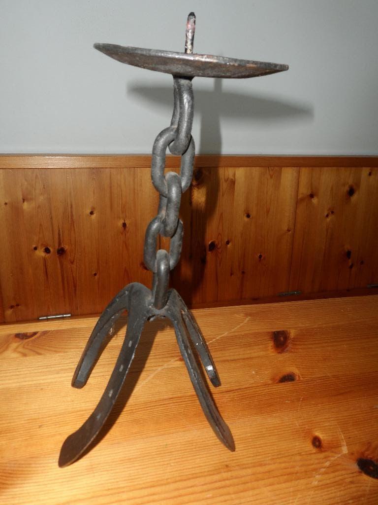 Kaarsenstandaard op hoefijzers, Huis en Inrichting, Woonaccessoires | Kandelaars en Kaarsen, Gebruikt, 25 tot 50 cm, Ophalen of Verzenden