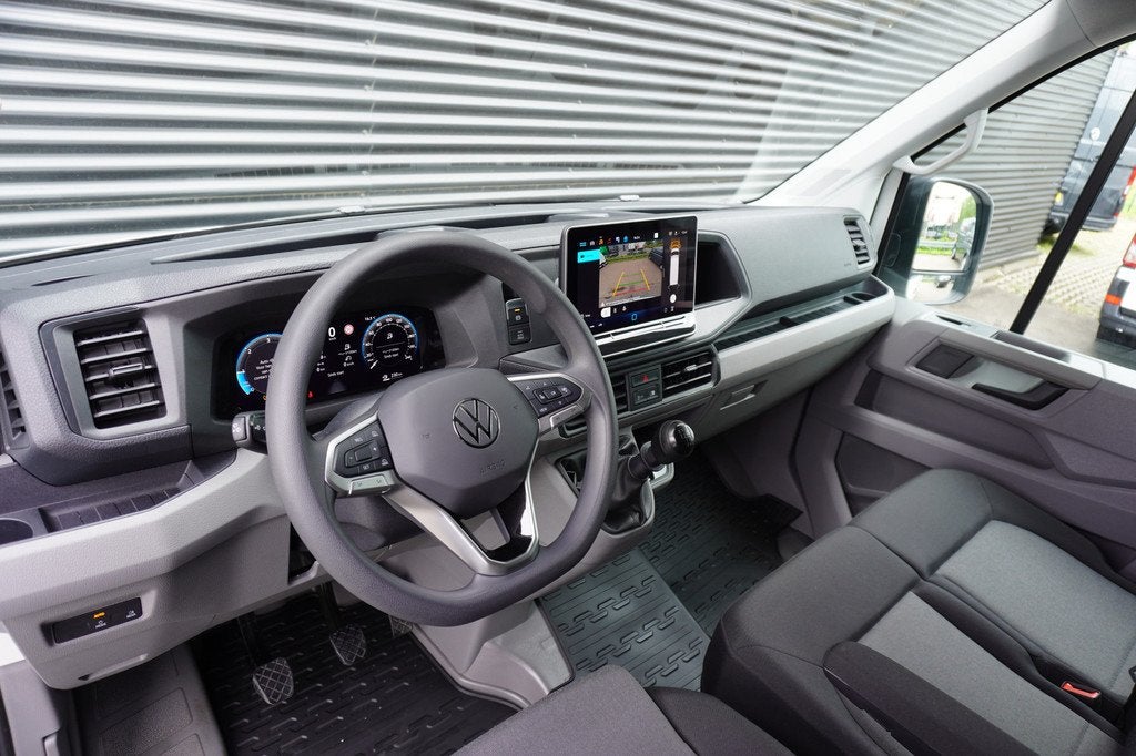 Volkswagen Crafter 180pk L4H3/L3H2 Facelift Dubbele cabine T, Voorwielaandrijving, Gebruikt, Volkswagen, 3000 kg