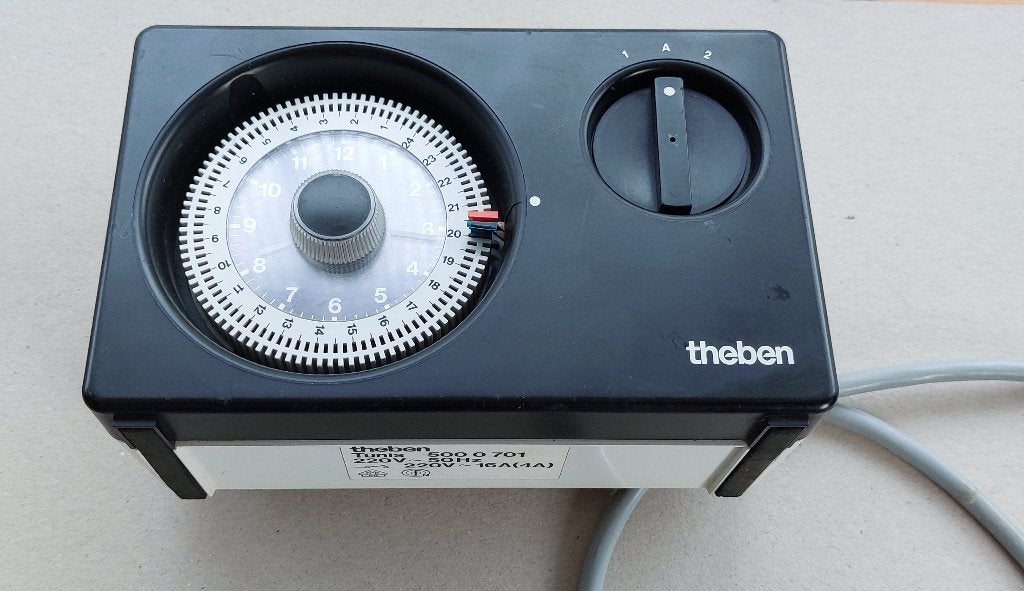 Vintage tijdschakelklok Theben AG te koop, Ophalen of Verzenden, Gebruikt