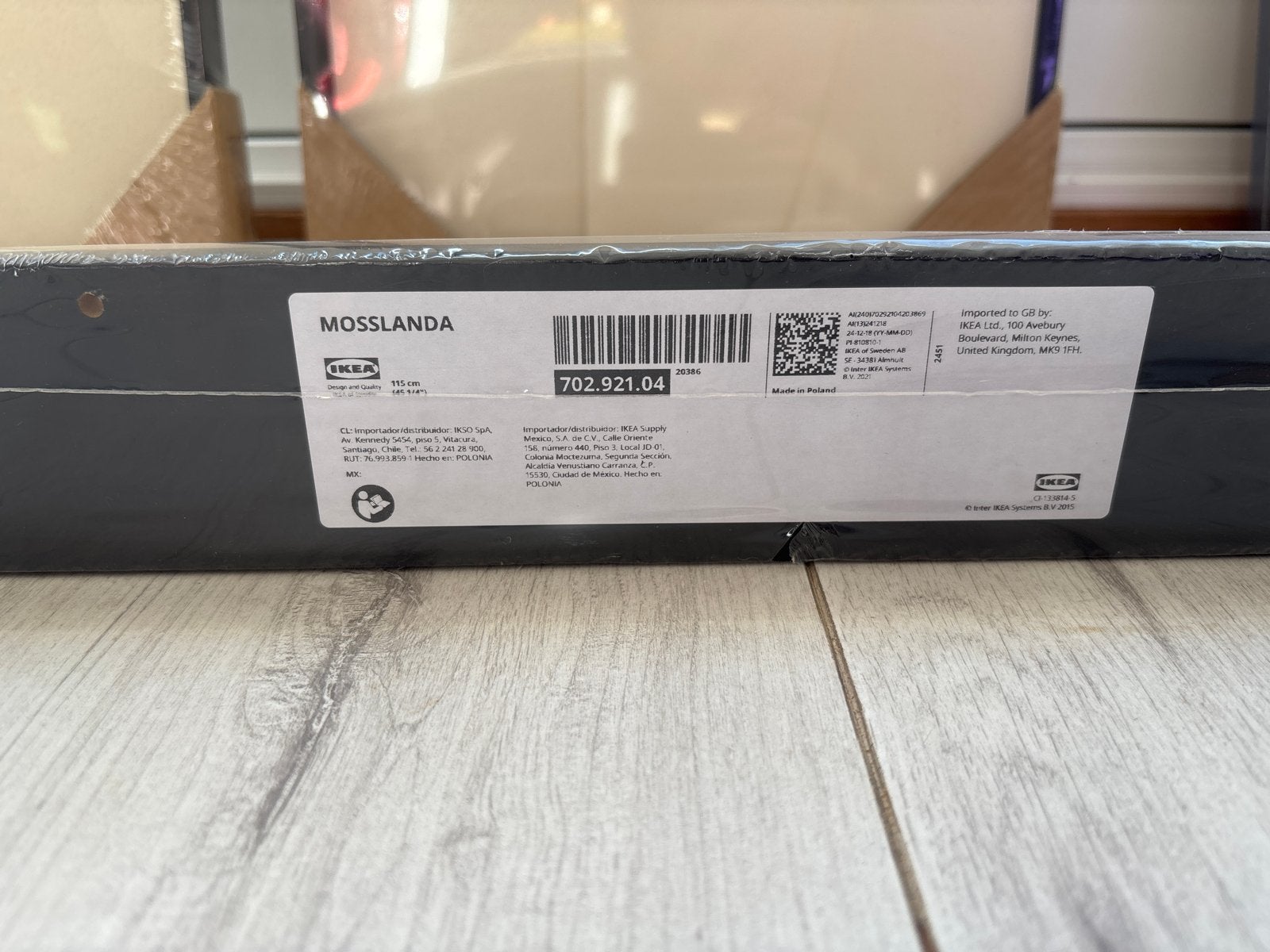 IKEA MOSSLANDA plank - Nieuw met beschadigde verpakking, Ophalen, Zo goed als nieuw