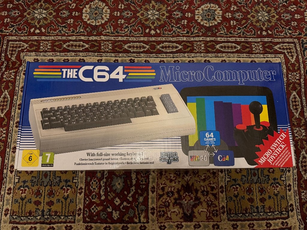 THEC64 Maxi - Commodore 64 (C64) met joystick en games, Ophalen of Verzenden, Commodore Retrogames