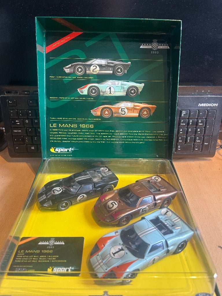 Slotcar set : Scalextric C2529A Le Mans 1966, Ophalen of Verzenden, Zo goed als nieuw, Elektrisch, Overige merken