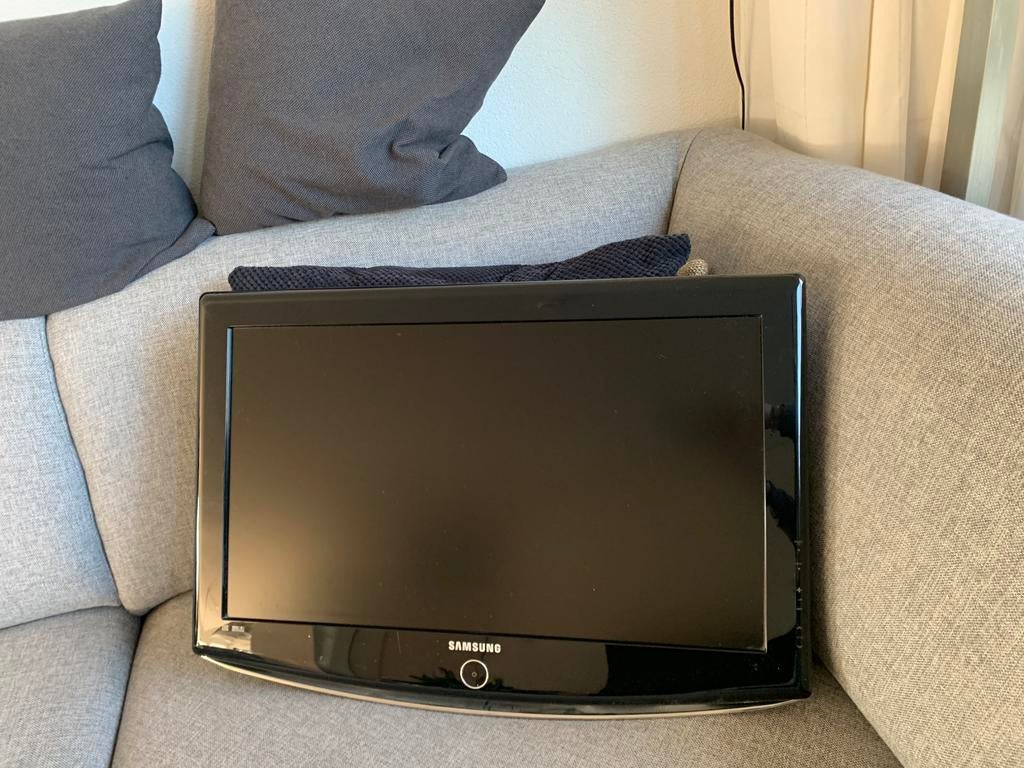 Samsung 26” LCD TV, Ophalen, 50 Hz, LCD, Zo goed als nieuw