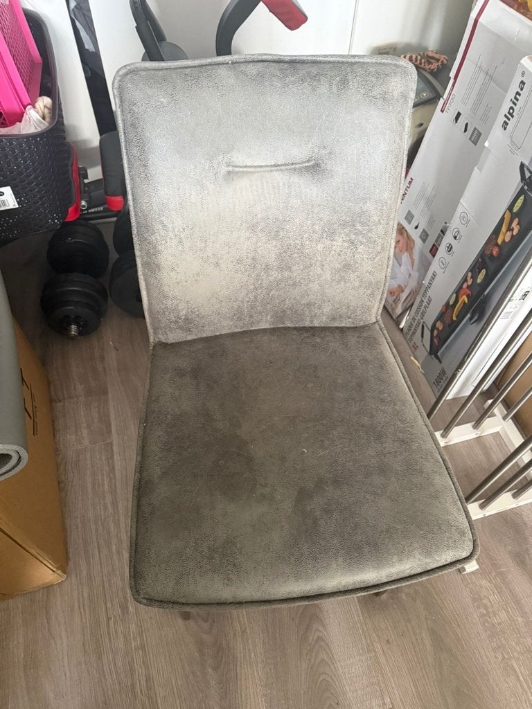 Twee eetkamer stoelen, Ophalen of Verzenden, Zo goed als nieuw, Twee