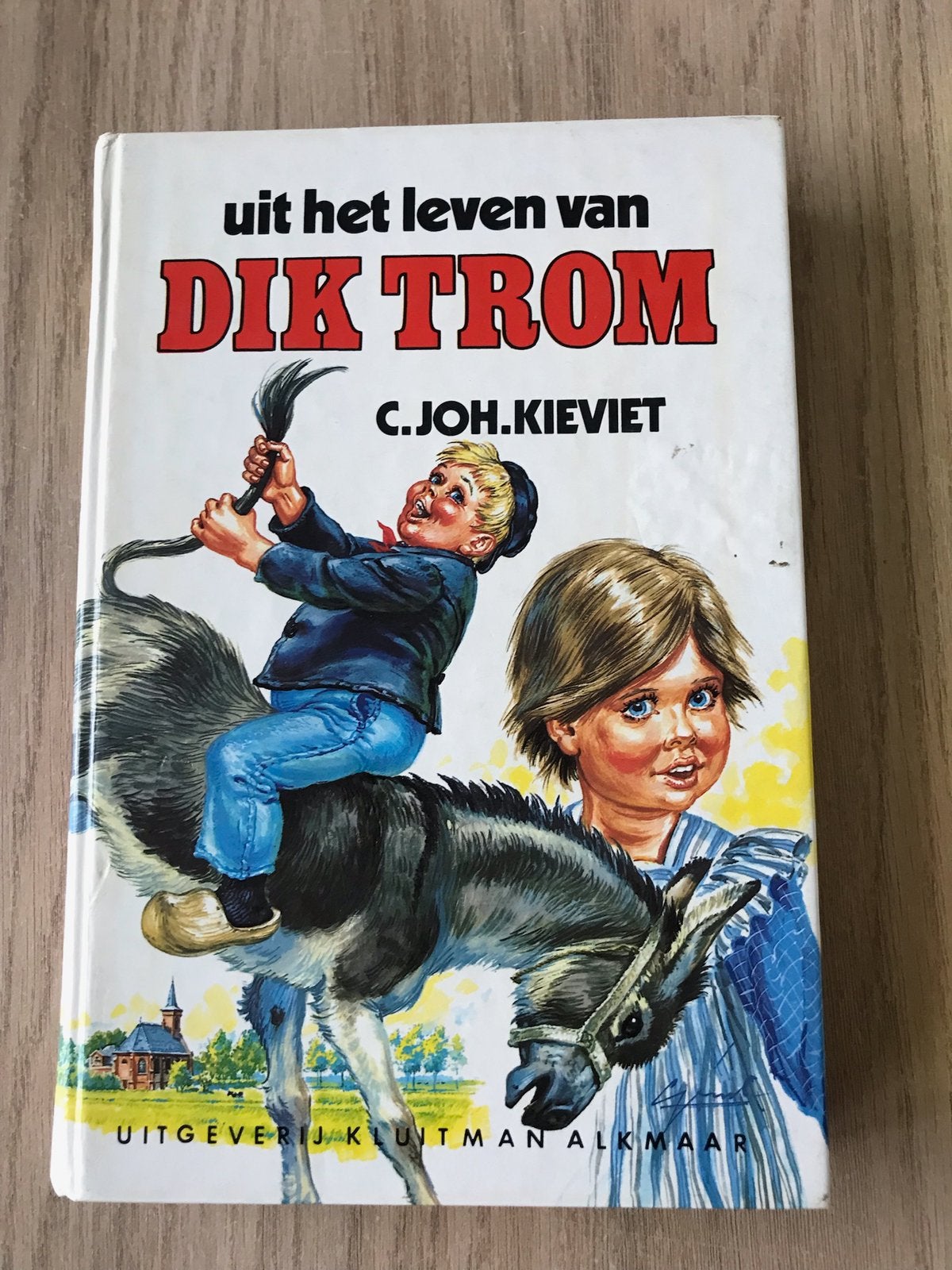 Uit het leven van Dik Trom, Ophalen of Verzenden, Zo goed als nieuw