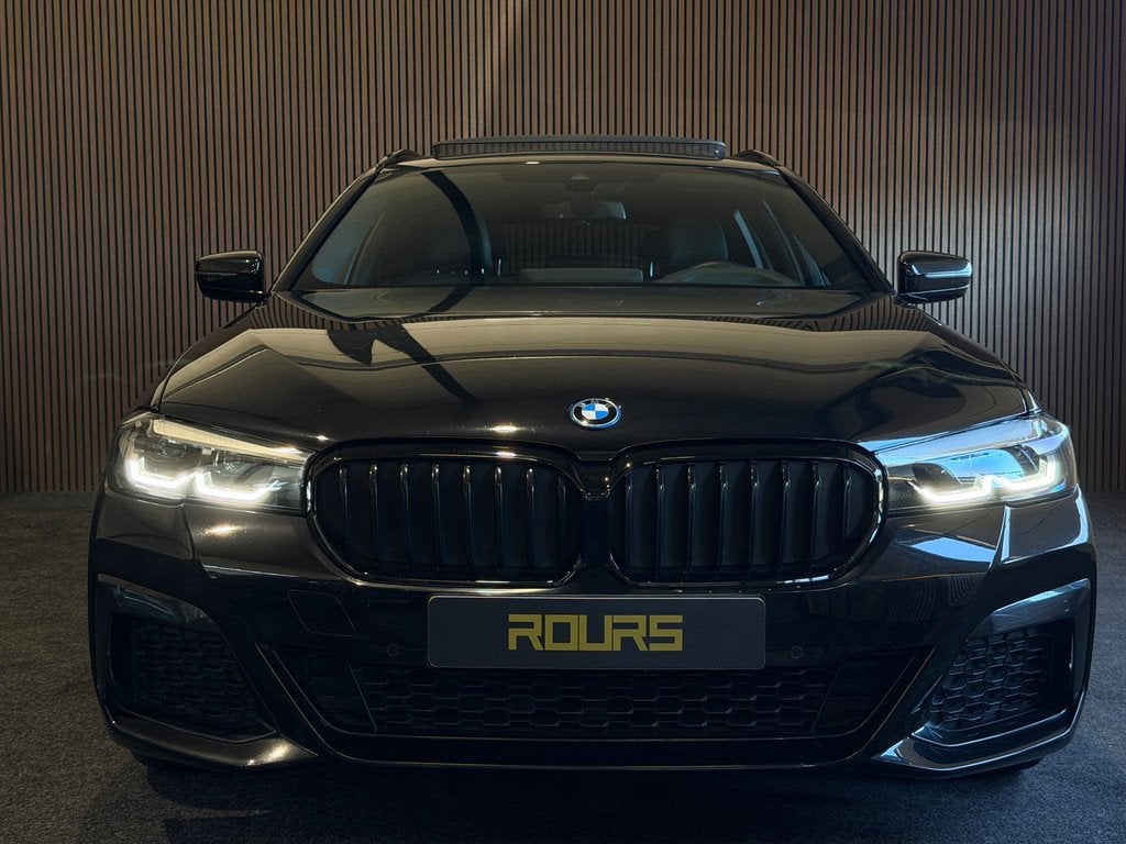 BMW 5-serie Touring 530e xDrive Business Edition Plus| Cruis, 1998 cc, 1935 kg, Gebruikt, Euro 6