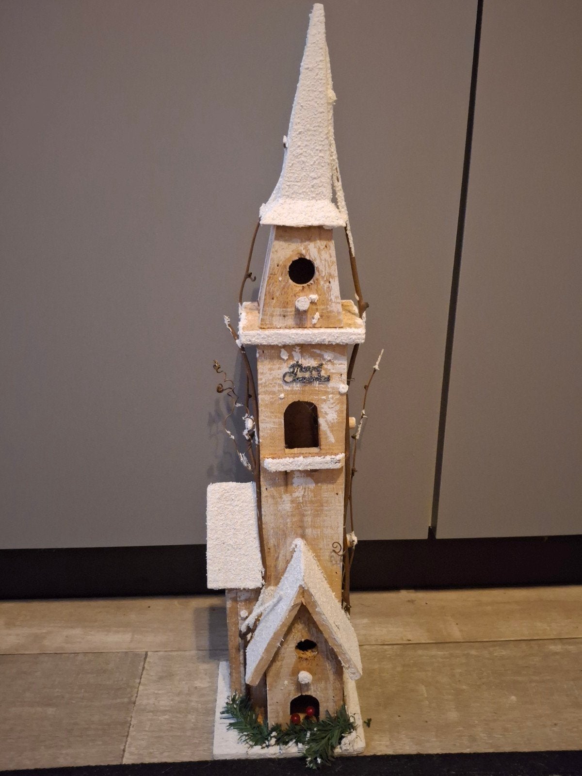 Mooie houten kerk met licht, Ophalen of Verzenden